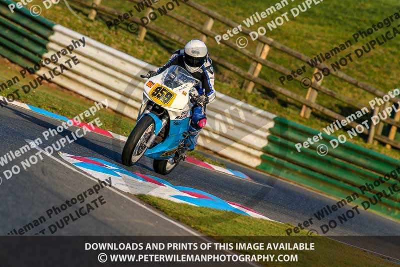 PJ Motorsport Photography 2018;enduro digital images;event digital images;eventdigitalimages;mallory park;mallory park photographs;mallory park trackday;mallory park trackday photographs;no limits trackdays;peter wileman photography;racing digital images;trackday digital images;trackday photos